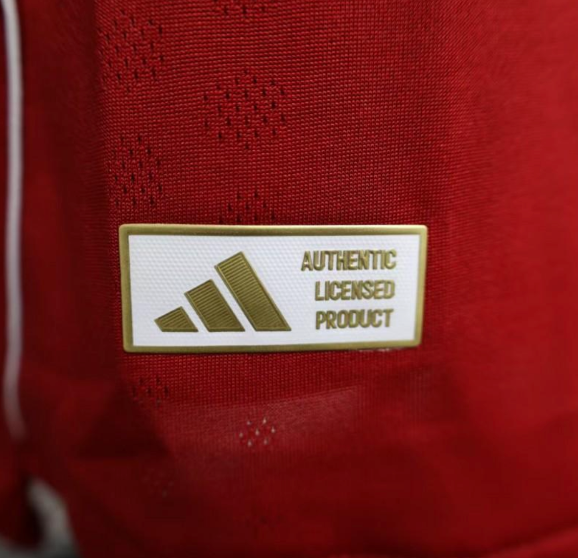 Liverpool Home Player Jersey 2025/26 - Long Sleeve