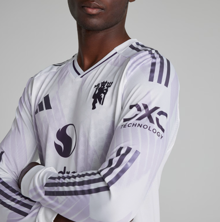 Manchester United Player Away Jersey 2025/26 - Long Sleeve